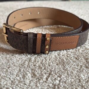 Michael Kors brown belt